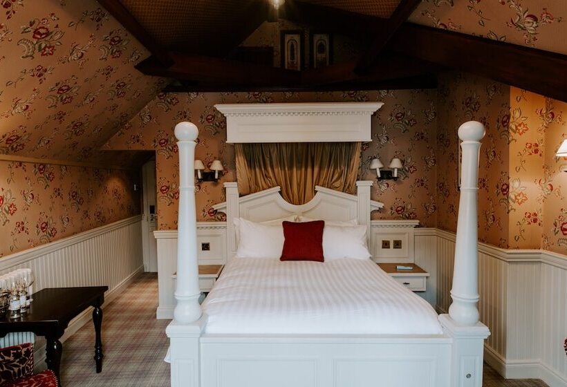 Номер Стандарт, The Old Inn