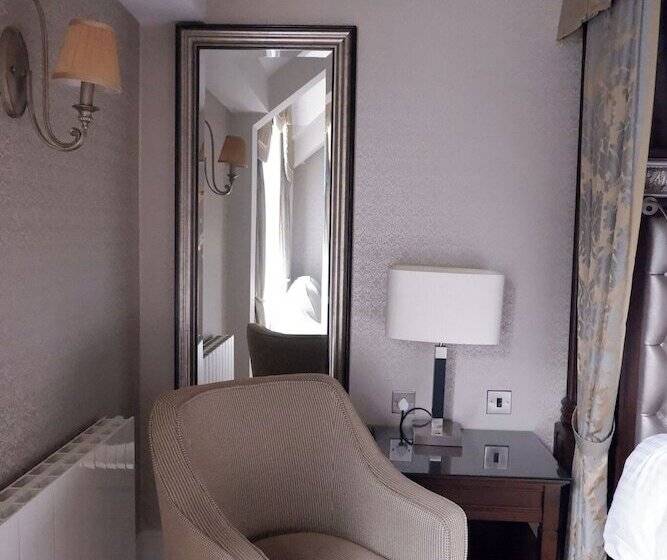 Номер Deluxe, The Old Inn