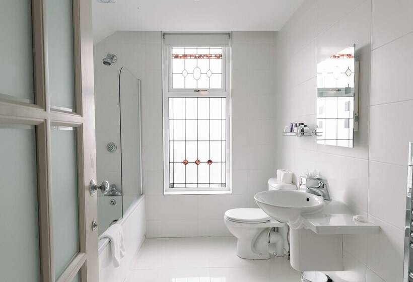 Номер Superior, The Old Inn