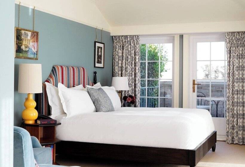 סוויטה, University Arms, Autograph Collection