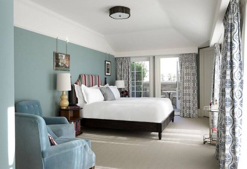 סוויטה, University Arms, Autograph Collection