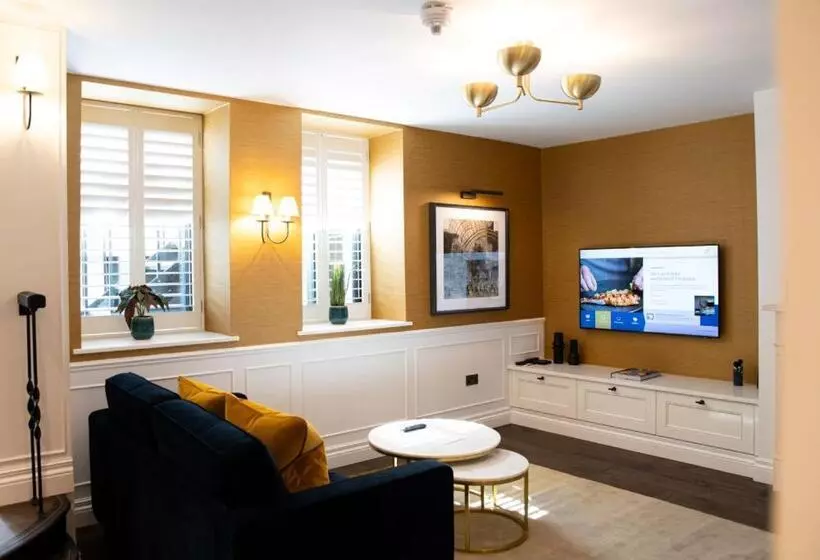 スイート, The Capital Hotel, Apartments & Townhouse