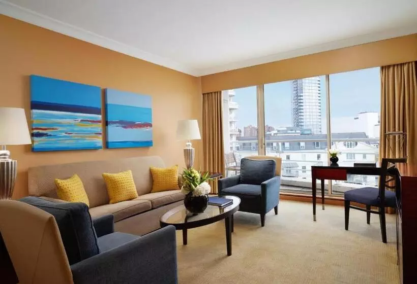 景色の見えるスイートルーム, The Chelsea Harbour Hotel and Spa