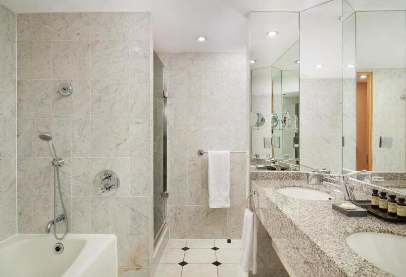 جناح مطل على البحر, The Chelsea Harbour Hotel And Spa