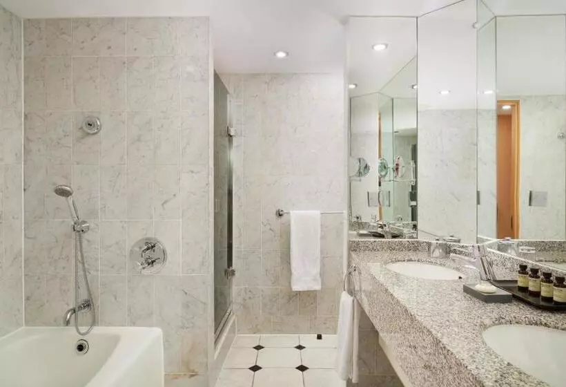 リバービュースイート, The Chelsea Harbour Hotel and Spa