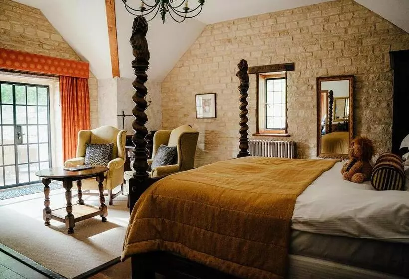 デラックスルーム, The Manor House Hotel And Golf Club