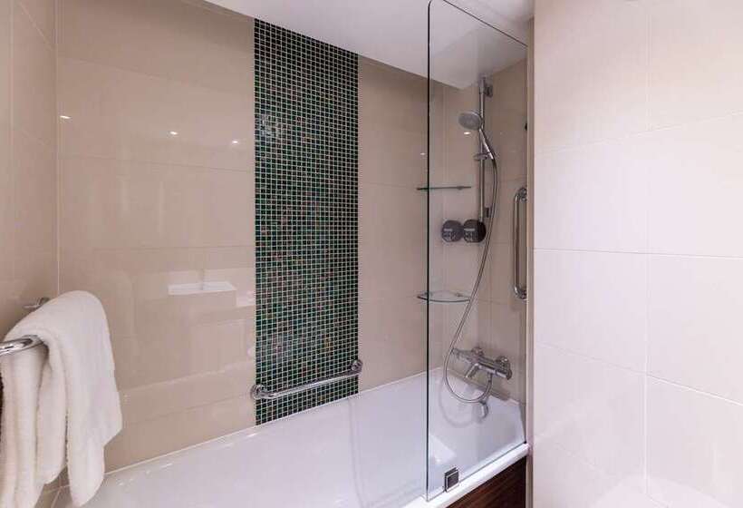 高级大房间, 100 Queen S Gate Hotel London, Curio Collection By Hilton