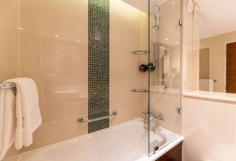 高级大房间, 100 Queen S Gate Hotel London, Curio Collection By Hilton