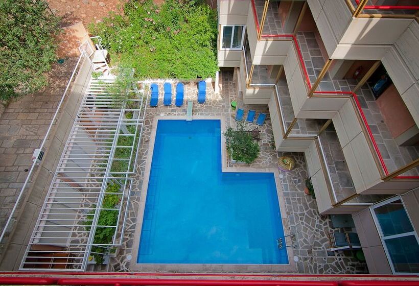 سوییت, Apollonia Hotel Apartments
