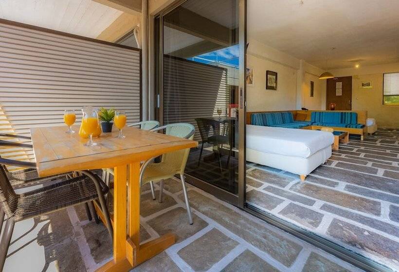 سوییت, Apollonia Hotel Apartments