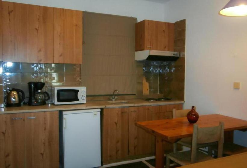 جناح, Apollonia Hotel Apartments