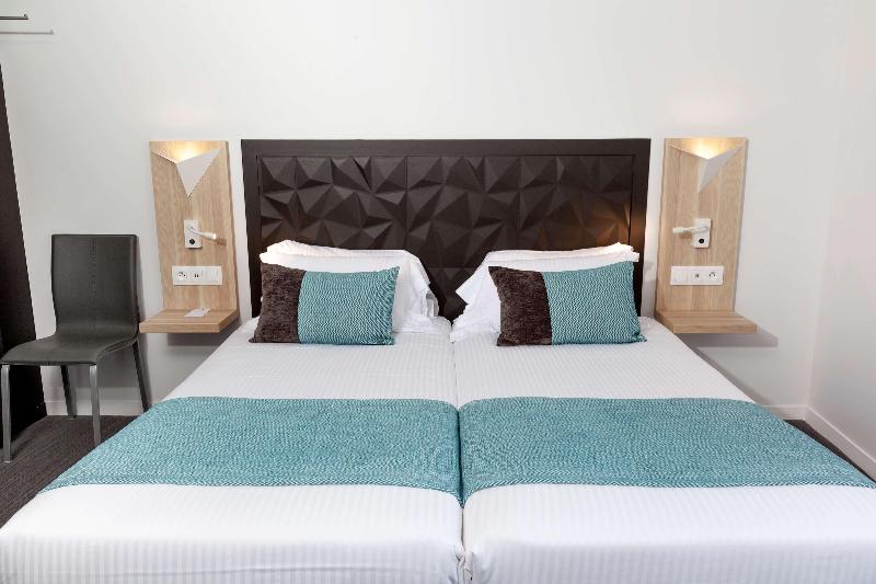 Номер Стандарт, 100 Queen S Gate Hotel London, Curio Collection By Hilton