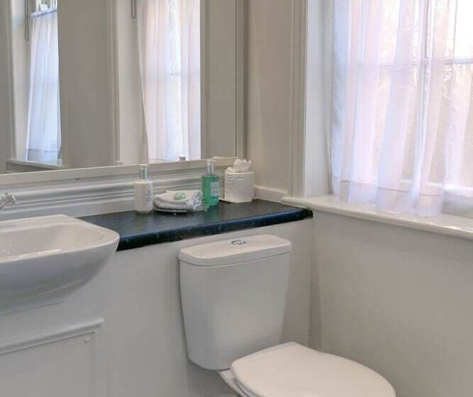 غرفة سوبيريور, Best Western Forest And Vale