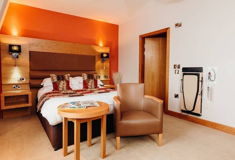 غرفة إدارية مطلة على البحر, Crown Spa Hotel Scarborough By Compass Hospitality