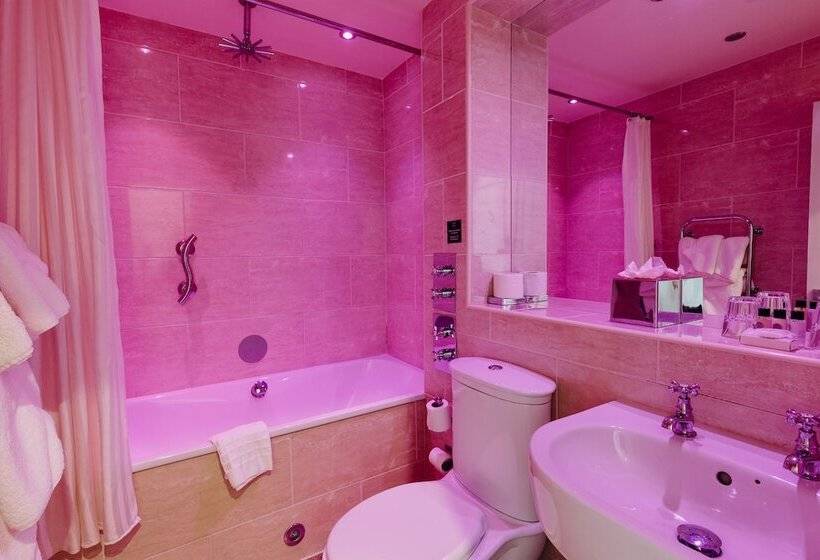 غرفة ديلوكس مطلّة علي البحر, Crown Spa Hotel Scarborough By Compass Hospitality