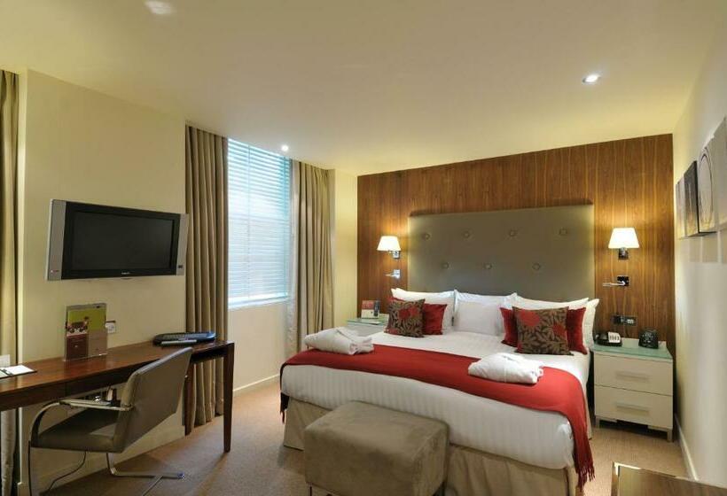 Номер Superior, Doubletree By Hilton  London  West End