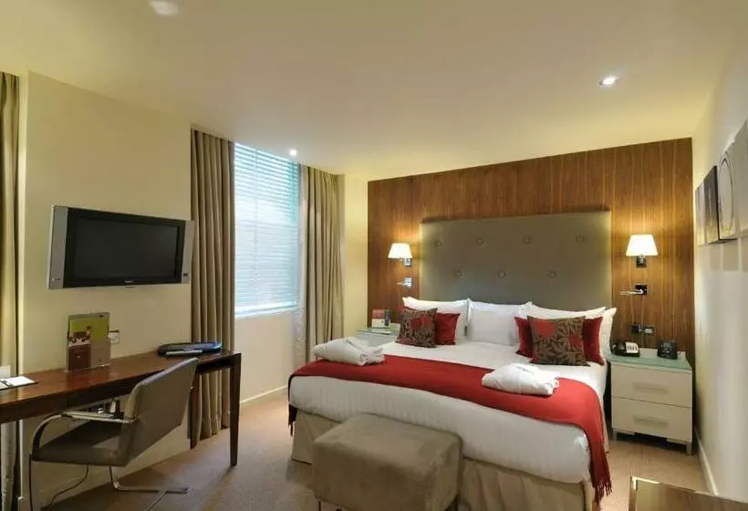 キングサイズベッドのスーペリアルーム, Doubletree By Hilton  London  West End