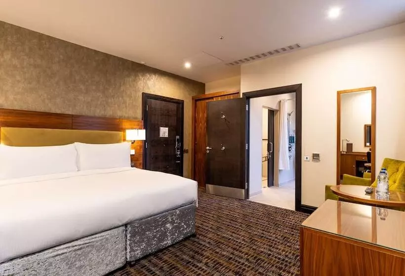 身障者適用スタンダードルーム, Doubletree By Hilton  London  West End