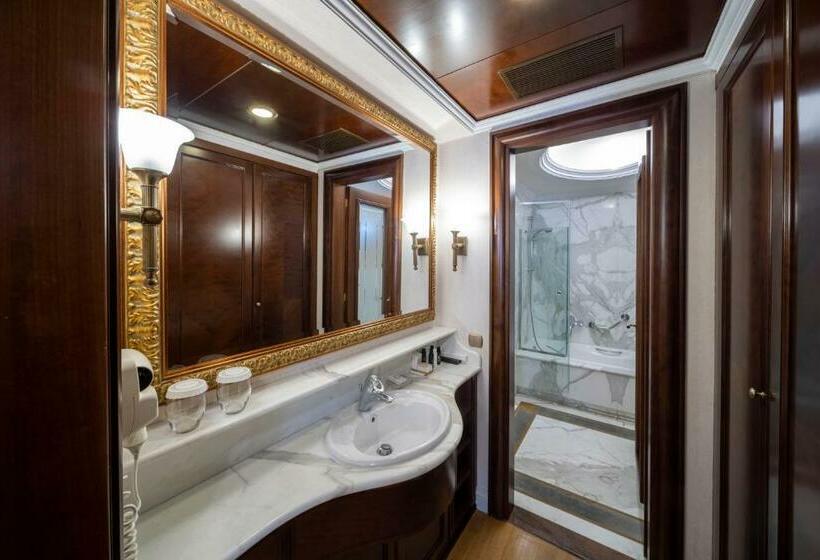 프레지덴셜 스위트, Electra Palace  Athens