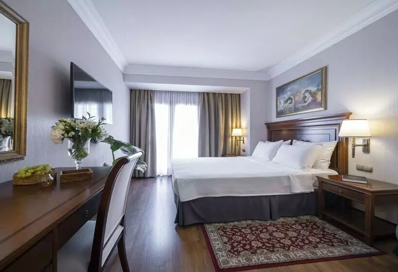 庭の見えるプレミアムルーム, Electra Palace  Athens