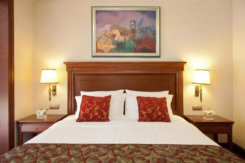 景色の見えるジュニアスイート, Electra Palace  Athens