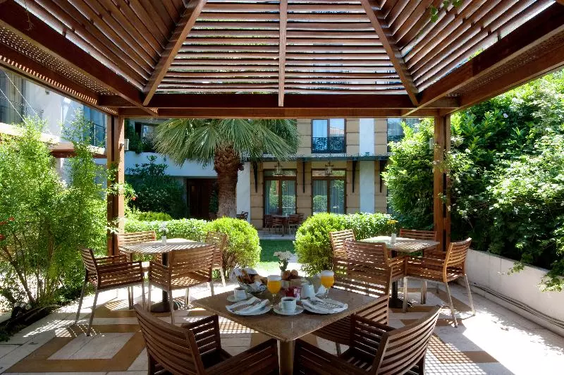 ガーデンビュースーペリアールーム, Electra Palace  Athens