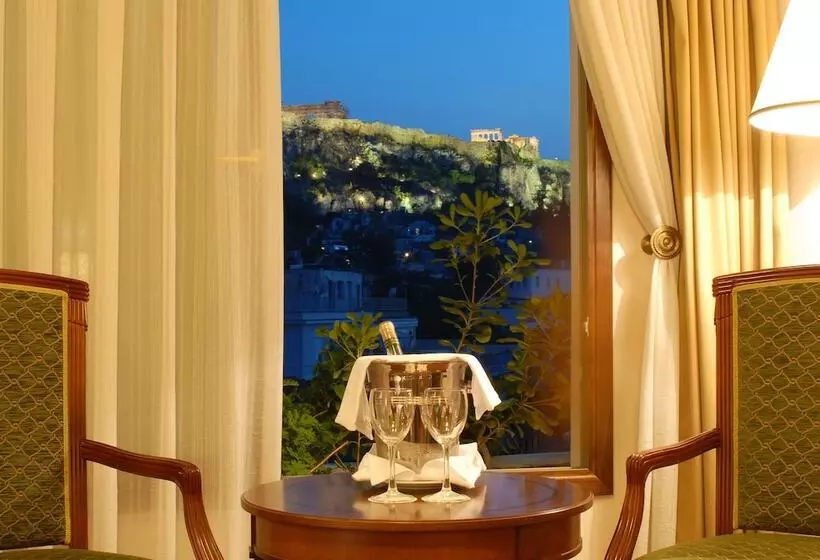 景色の見えるスイートルーム, Electra Palace  Athens