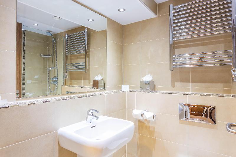 חדר סטנדרט עם מיטת קינג, Holiday Inn Newcastle Gosforth Park, An Ihg