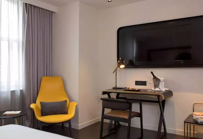 Superior-huone, Holmes Hotel London