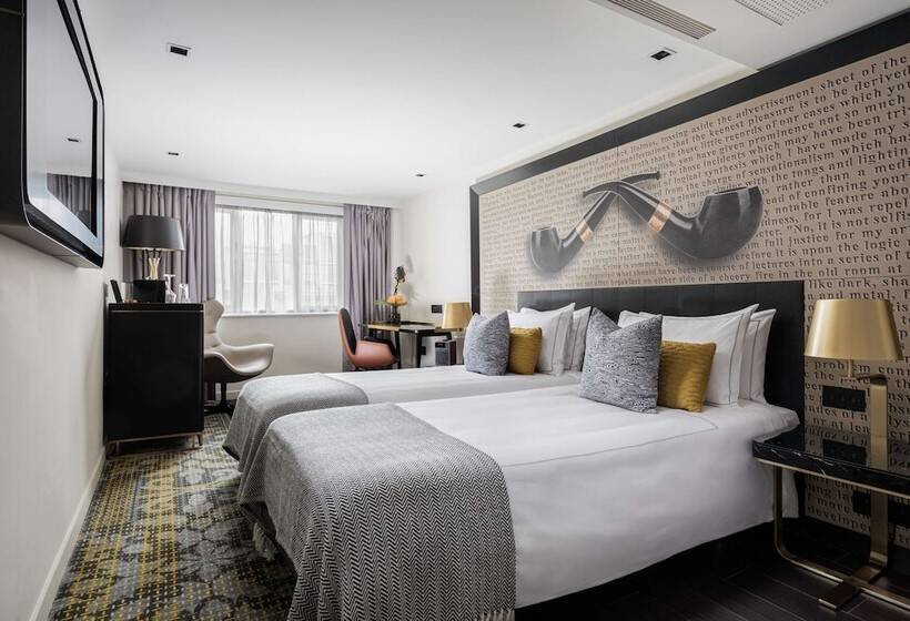 Superior Oda, Holmes Hotel London