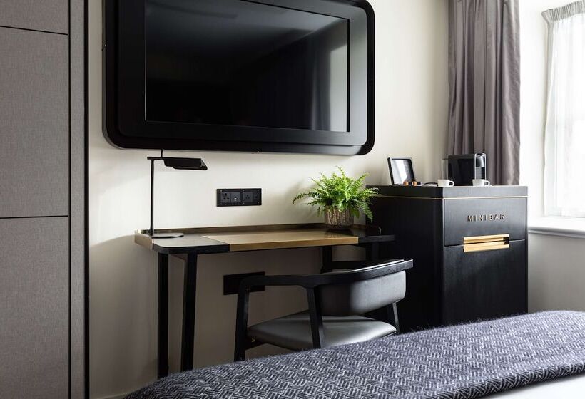 Superior Oda, Holmes Hotel London