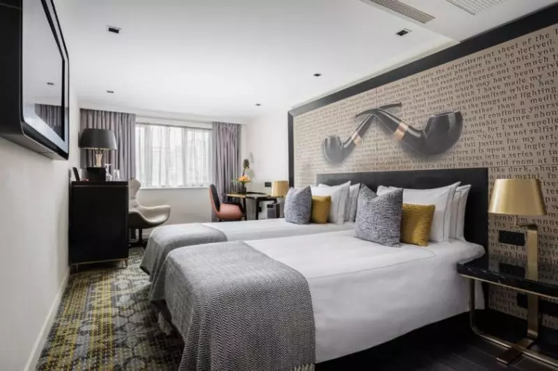 Superior-huone, Holmes Hotel London
