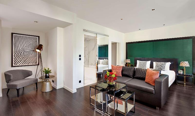 Büyük boy yataklı Standart Stüdyo, Holmes Hotel London