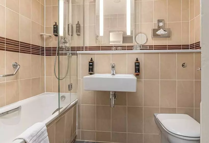 Classic-huone, Mercure Salisbury White Hart