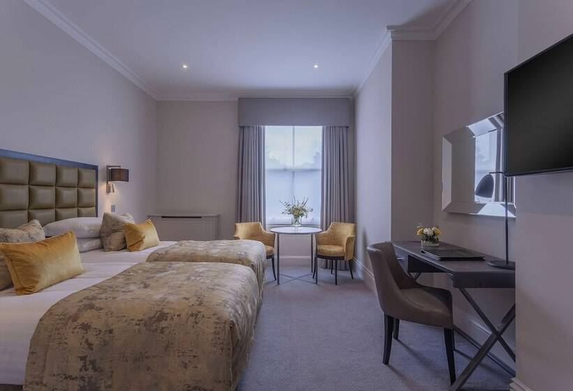 エクゼクティブルーム, Oatlands Park