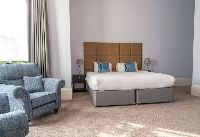 スタンダードルーム, Oatlands Park