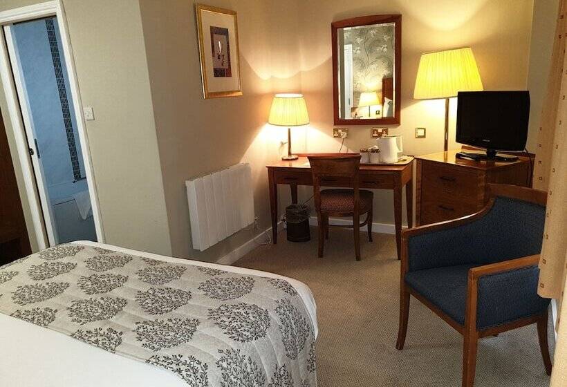 Номер Стандарт, Red Lion