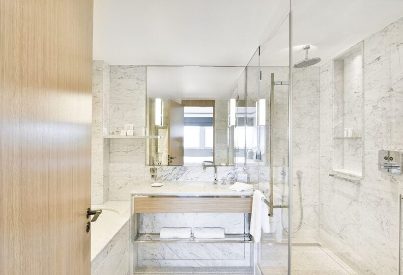 エクゼクティブルーム, Royal Lancaster London