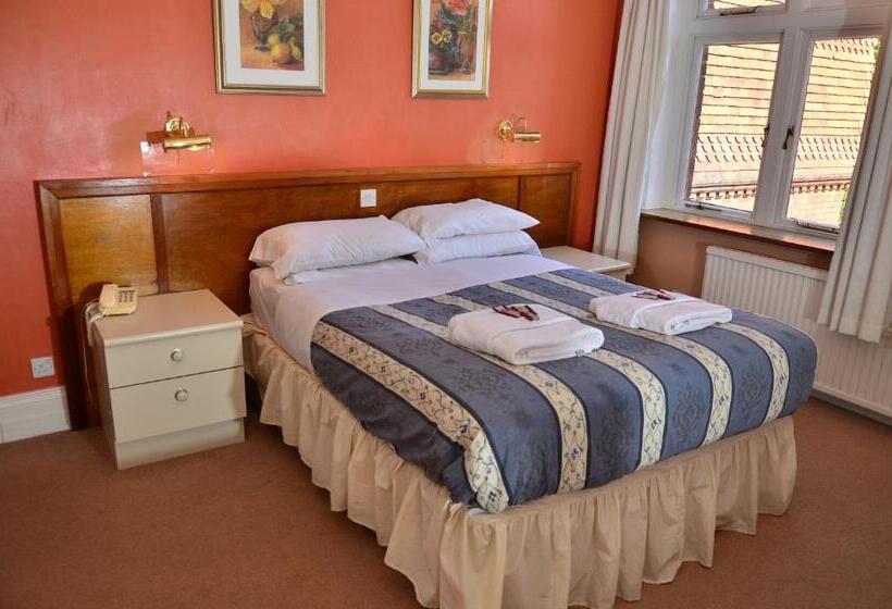 غرفة قياسية, Russell