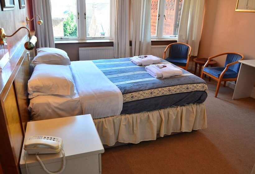 غرفة قياسية, Russell