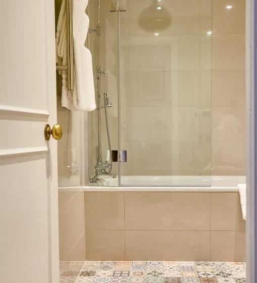 غرفة قياسية, Spread Eagle Hotel And Spa