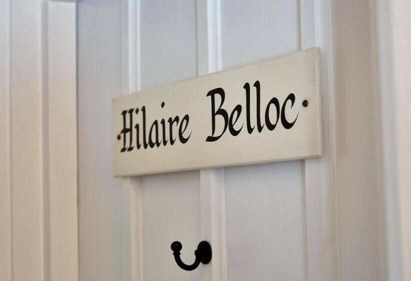 جناح جونيور, Spread Eagle Hotel And Spa