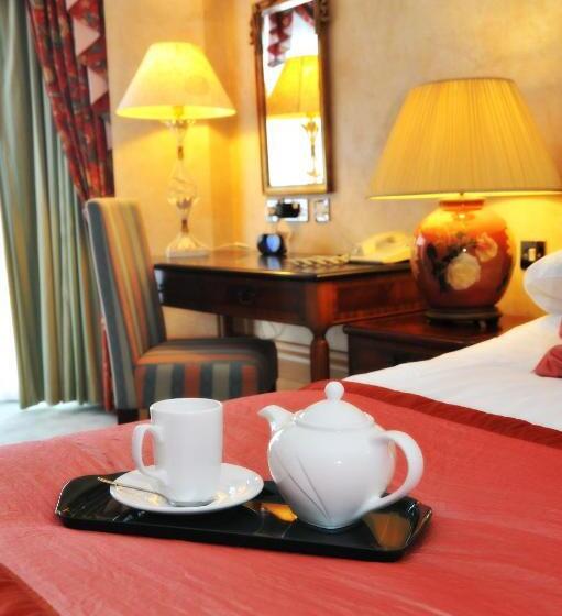 اتاق خانواده اجرایی, Swindon Blunsdon House Hotel, Bw Premier Collection