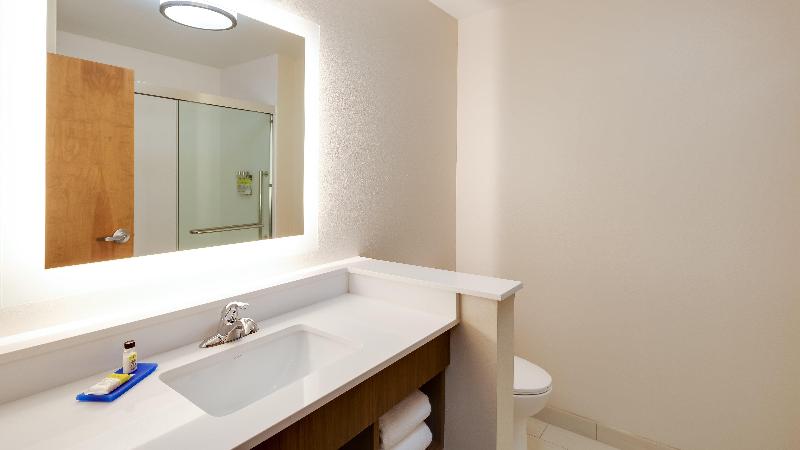 اتاق استاندارد, Swindon Blunsdon House Hotel, Bw Premier Collection