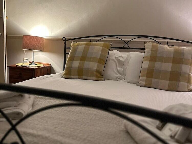 Номер Стандарт, The Kings Arms Inn