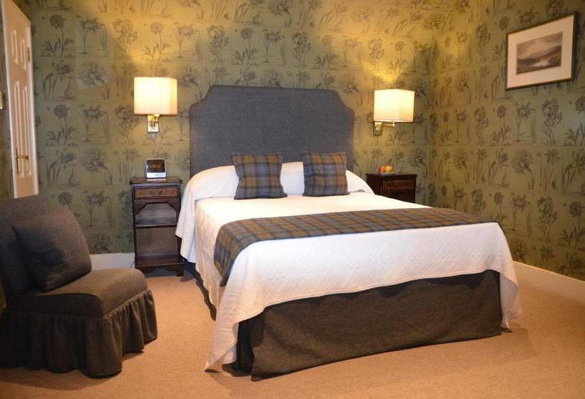 اتاق استاندارد با چشمانداز باغ, The Manor House