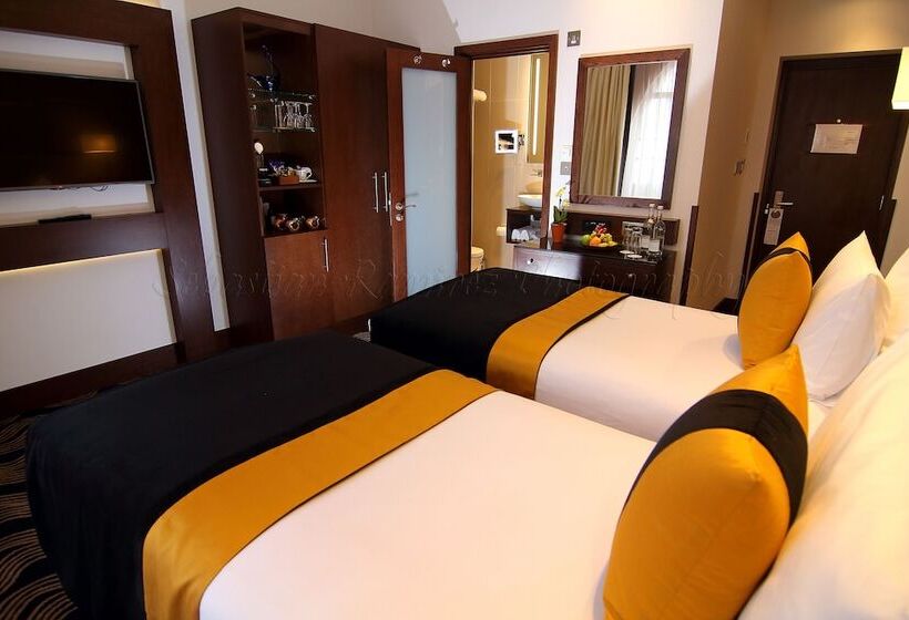 Deluxe Szoba, Montcalm Piccadilly Townhouse, London West End