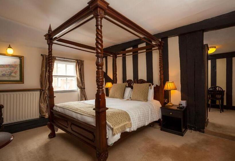 חדר סטנדרט, The Saracens Head