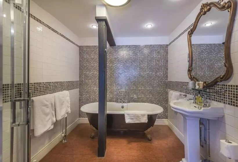 デラックスルーム, The Talbot Hotel, Oundle , Near Peterborough