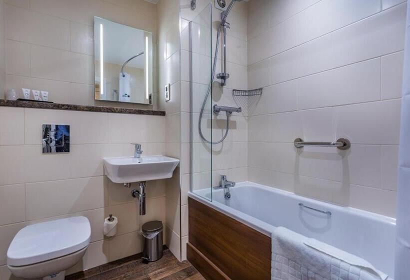 クラシックルーム, The Talbot Hotel, Oundle , Near Peterborough